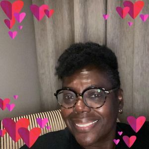 Meet your Posher, Debra